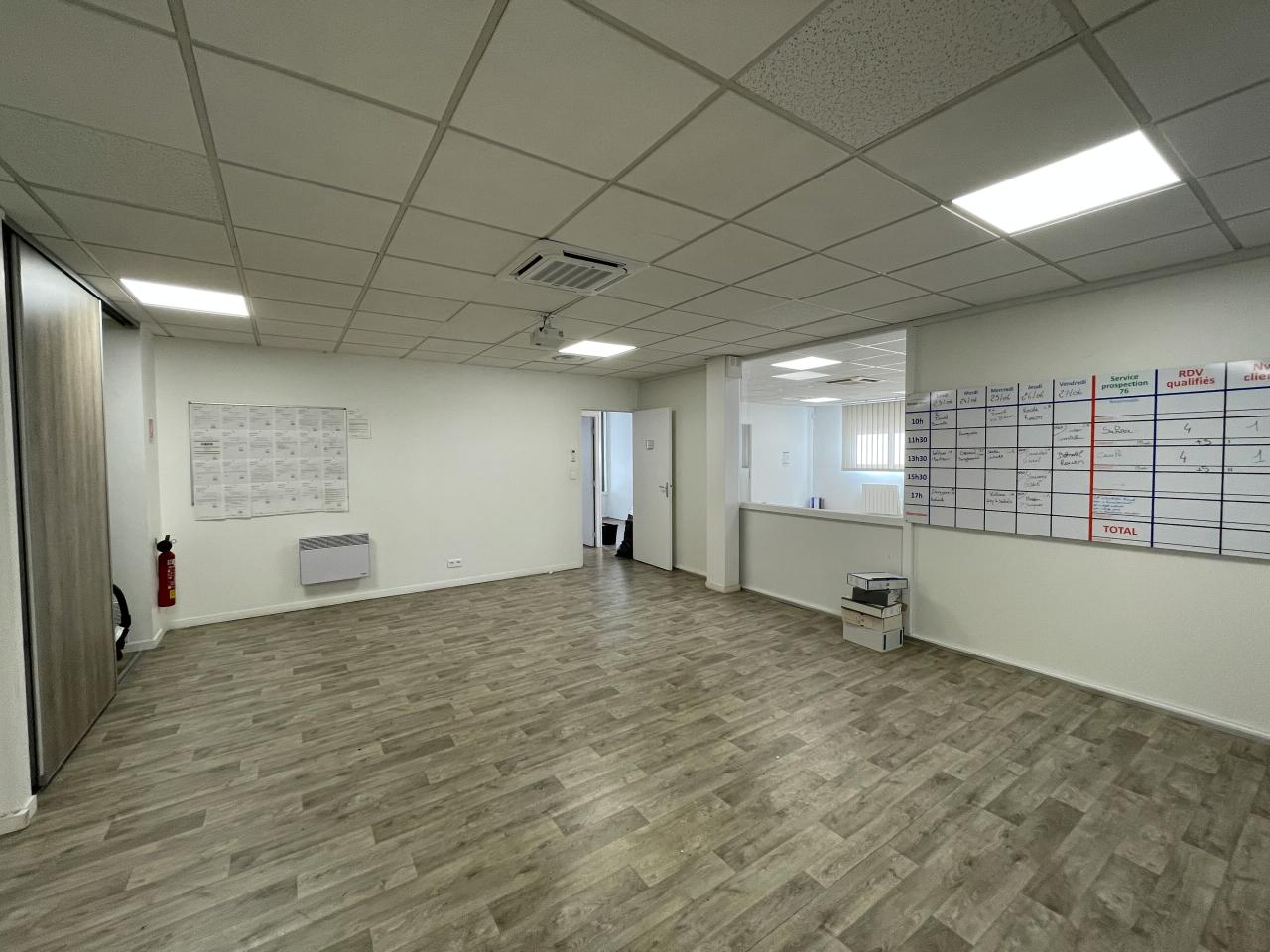 Local d'activité Le Petit-Quevilly 275m² Location local d'activité Le Petit-Quevilly Seine-Maritime OLACT2533756 6
